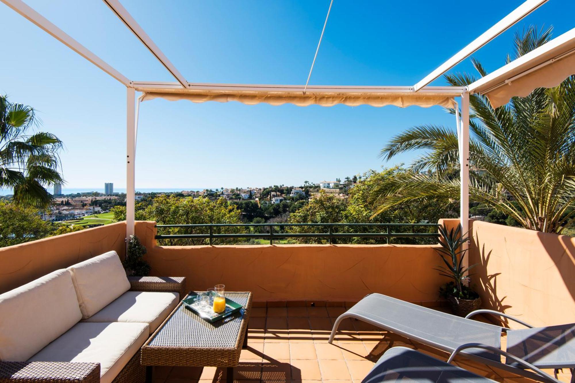 Rentandhomes Penthouse Elviria Golf Marbella Exterior photo